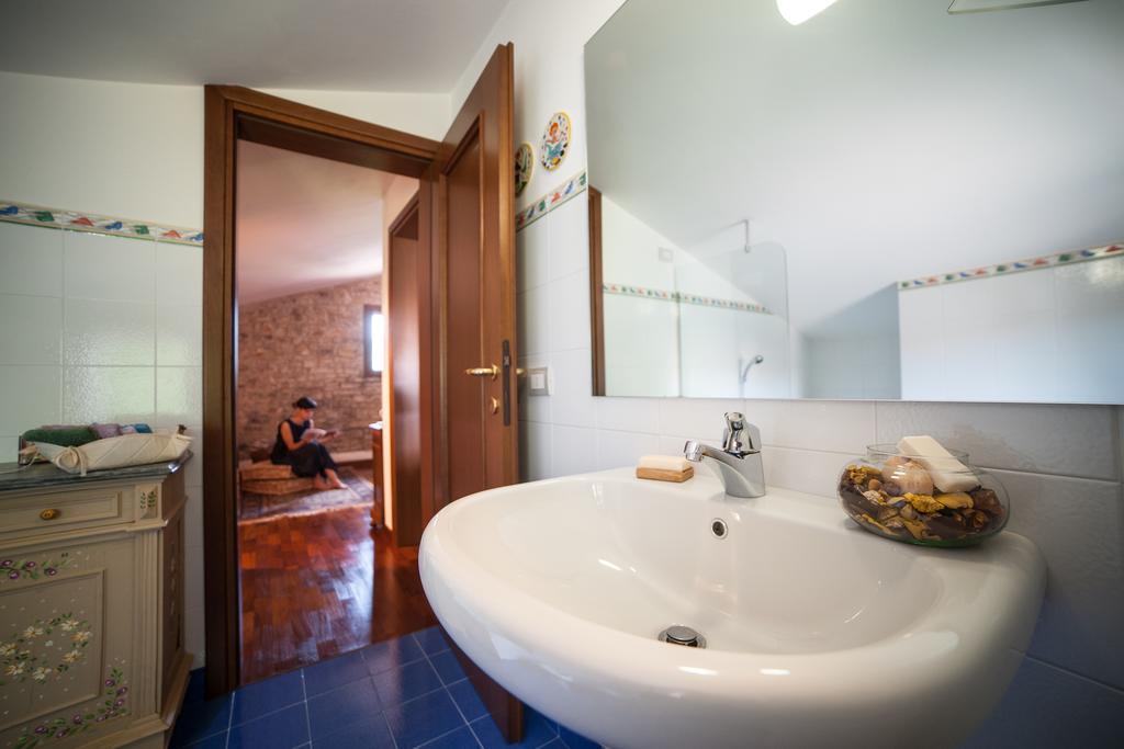 Alquaranta Bed & Breakfast Revine Lago Eksteriør bilde
